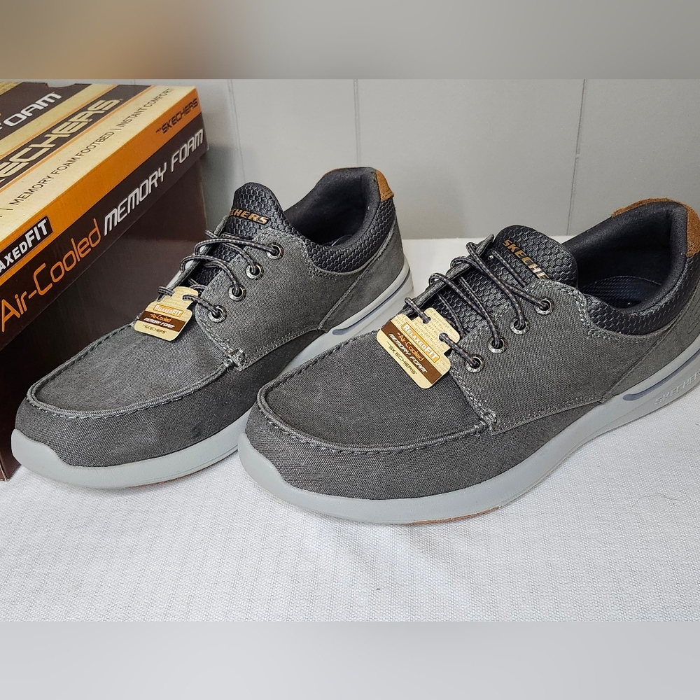 Mens Skechers Gray Casual Shoes Size 10.5